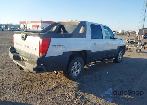 2003 Chevrolet Avalanche 1500 из США, поврежденный, VIN 3GNEC13T53G207676